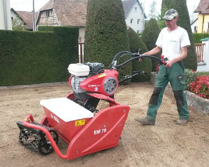 Travaux d’engazonnement Audincourt 3